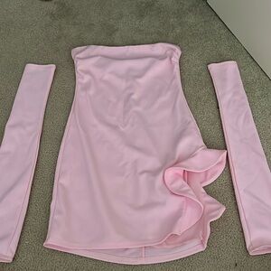 Lucy in the sky mini pink dress with sleeves